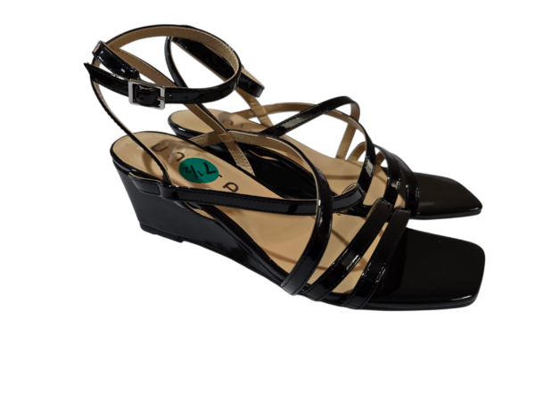 Sandalias Unisa Charol