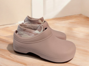 Skechers Suecos - Pantufla